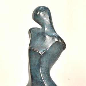 Modern stil kleine Sulptur, junge Frau Statuette für Haus dekor oder herzlisches Geschenk Bild 1