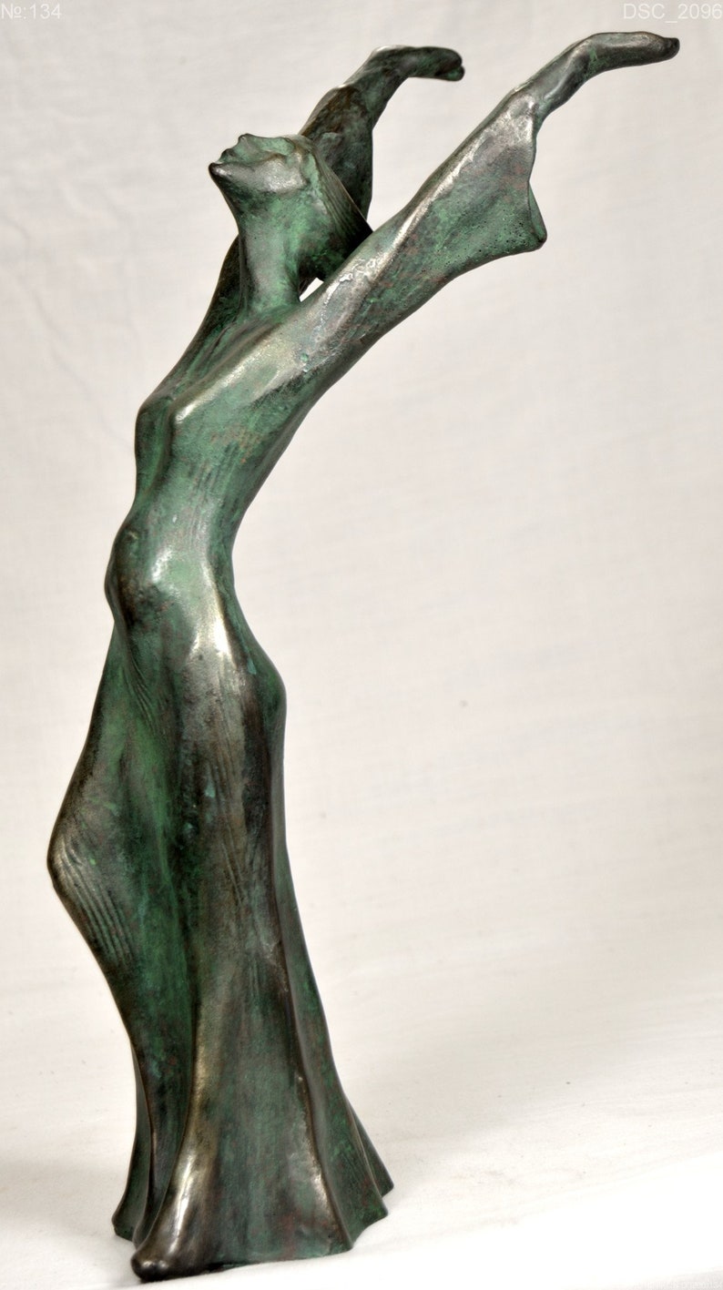 Modern Stil Skulptur Frau mi erhobenen Armen Etsy.de