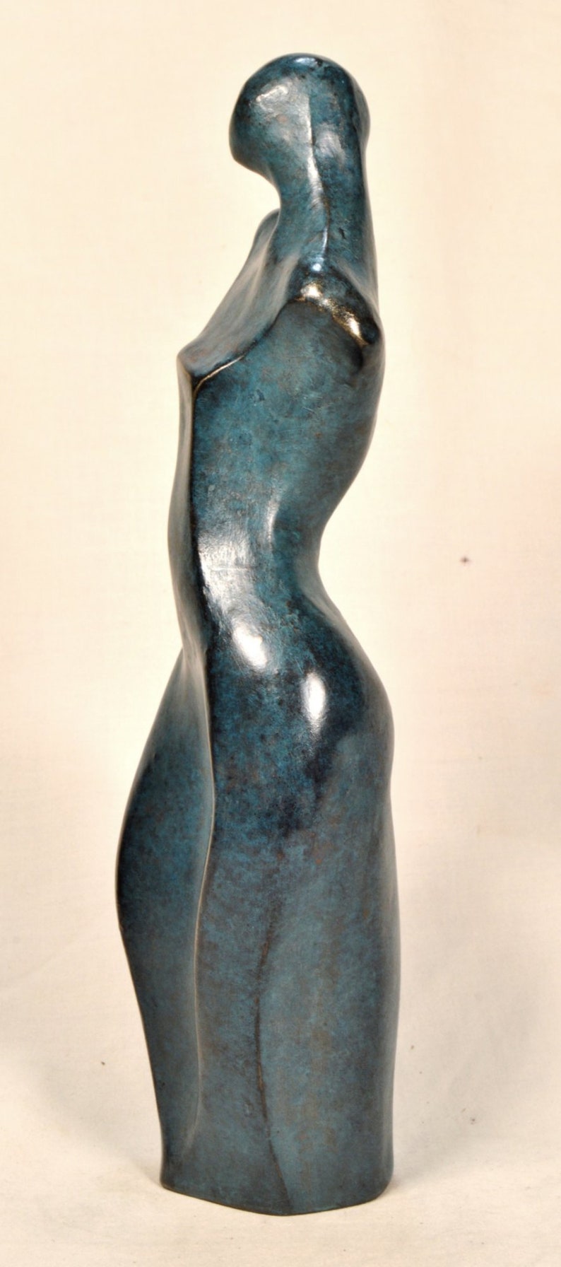 Modern stil kleine Sulptur, junge Frau Statuette für Haus dekor oder herzlisches Geschenk Bild 3