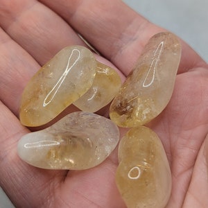 Citrine Quartz - Crystal Tumble (HTA) - 1/4 Cup Scoop