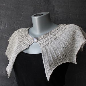 Bat collar cape Gothic cape Vampire bat cape Victorian style detachable collar Witch short cape Removable collar