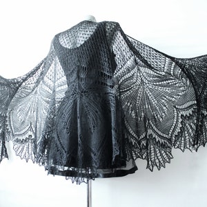 Victorian shawl Black Gothic floral shoulder wrap Merino wool lace shawl Hand knitted wedding shawl