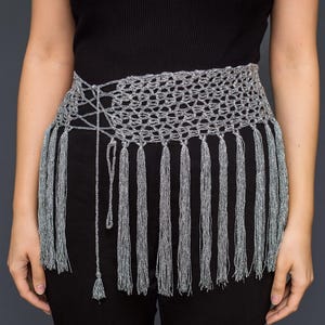 Cintura con frange all'uncinetto argentate, sciarpa per la danza del ventre, scialle ATS Tribal Fusion scintillante, gonna da festival