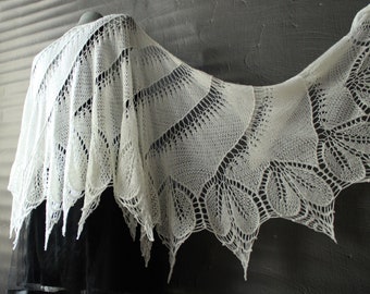 White wedding shawl Shoulder cover up Bridal scarf wrap Merino wool lace stole Hand knit leaf shawl