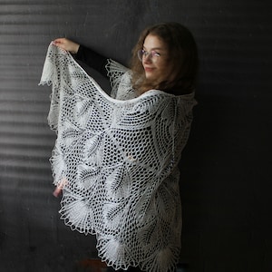 Hand Knit Linen Lace Shawl: Cream Wedding Bridal Stole