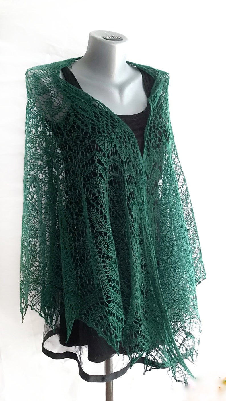 shawl for emerald green dress
