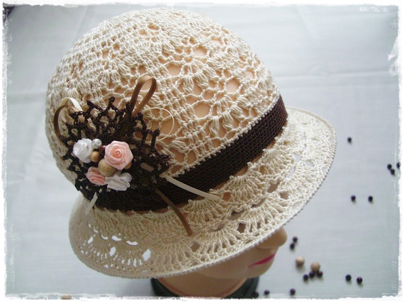 Vintage Beige Hat With Flower - Etsy display picture 2