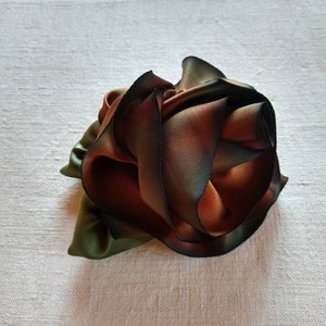 Handmade Ombre Silk Rose Pin image 3