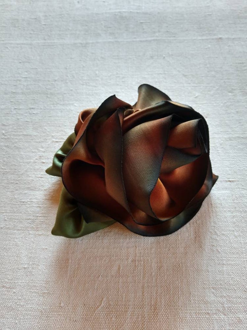 Handmade Ombre Silk Rose Pin image 3