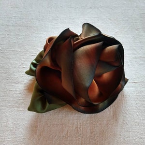 Handmade Ombre Silk Rose Pin image 2