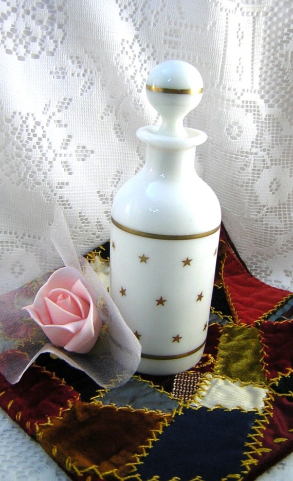 Antique French Portieux Vallerysthal Milk Glass Pe