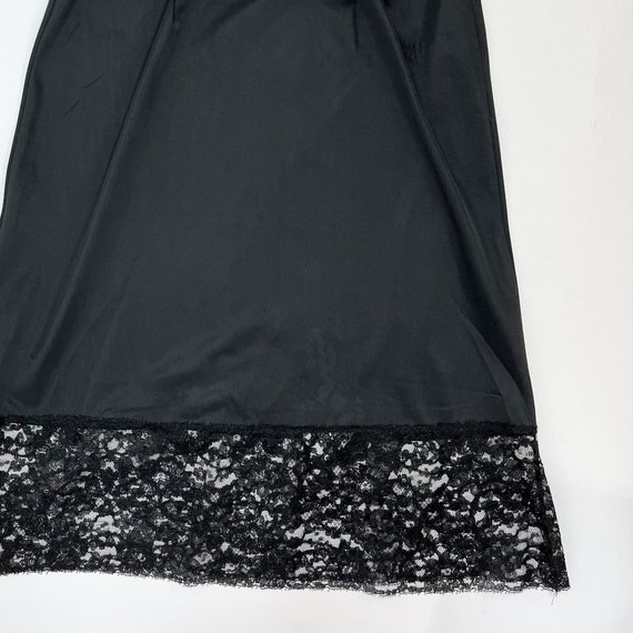 VINTAGE DELICATE LACE Trim Slip Skirt