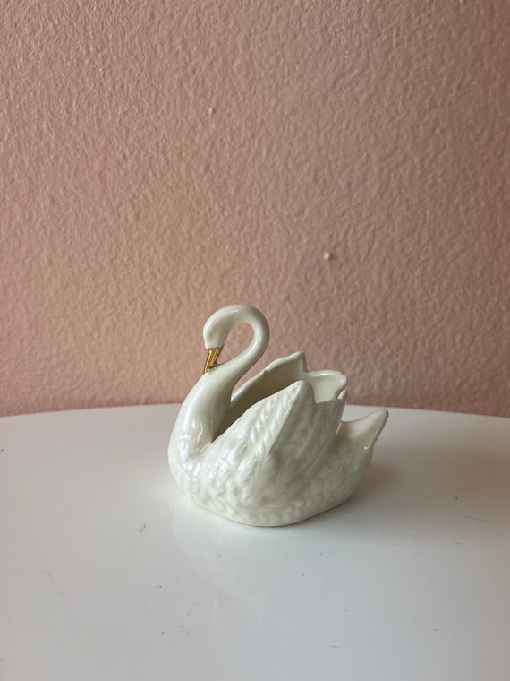 Vintage Swan Small Dish - image 1