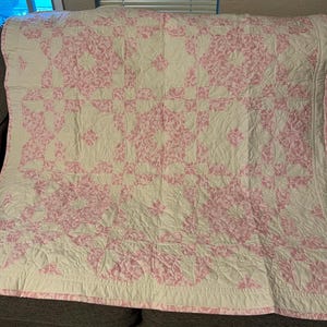 Vintage Style Baby Quilt, Baby Quilt, Pink Baby Quilt, Baby Blanket, Handmade Baby Quilt, Patchwork Quilt, Baby Shower Gift, Nursery Gift
