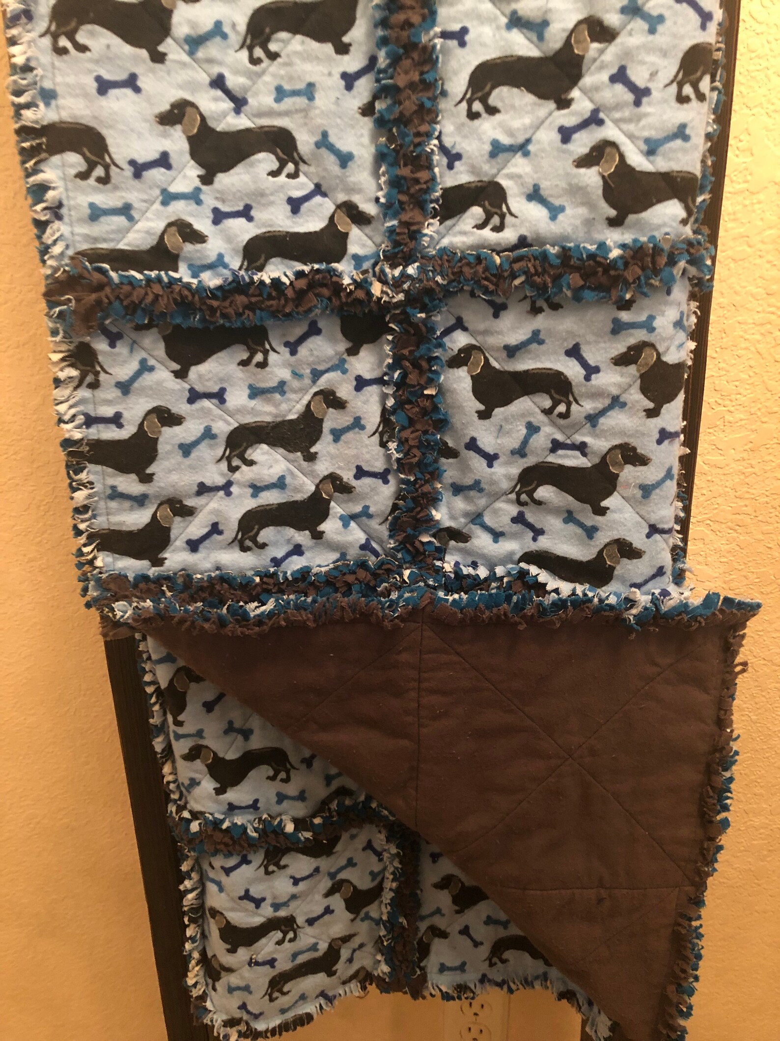 Whimsical Dachshunds Quilted Blanket NCU0TH227 main image 1