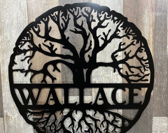 Arte mural del Árbol de la Vida con monograma