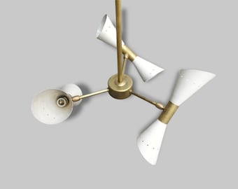 Araña Tridente Stilnovo Arredoluce Lumi Torlasco Sciolari Sarfatti Angelo Lelii estilo