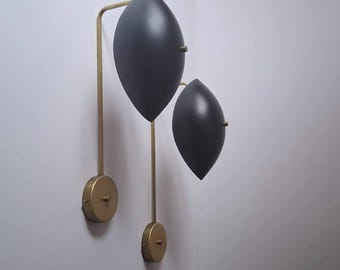 Par de lámparas de pared con apliques grandes estilo Serge Mouille