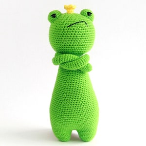 King Frog Crochet Amigurumi Pattern PDF image 1