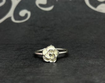 Rose ring in Sterling Silver inspired from the Rose flower
