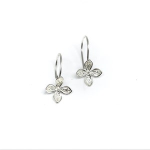 Lilac flower Stud earrings in Sterling Silver image 3