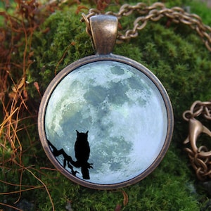 Owl necklace Glowing jewelry Moon and owl necklace Glows in dark Owl jewelry Bird necklace Owl and Moon pendant Owl pendant Glow in the dark
