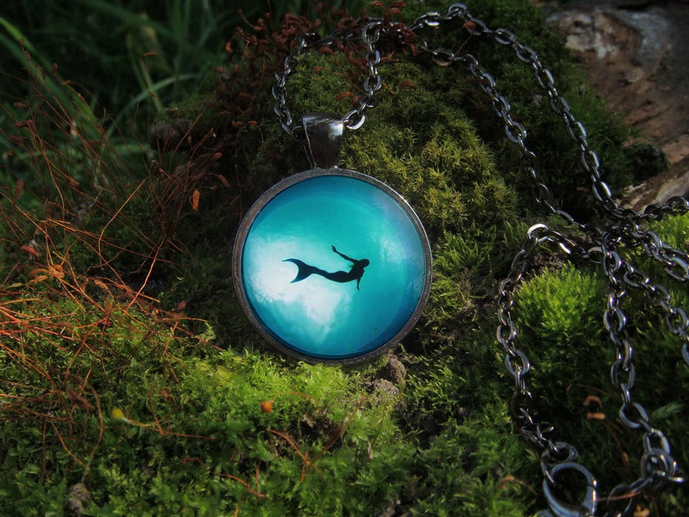 Mermaid Jewelry Glowing Mermaid Necklace Ocean Jewelry Glow in Etsy