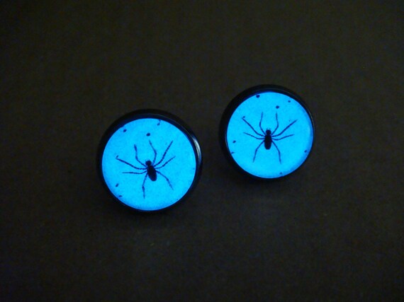 glow in the dark earrings
