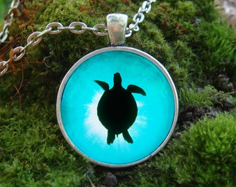 Glowing Ocean necklace Turtle jewelry Glow in the dark Tortoise pendant Sea turtle Ocean jewelry Glow pendant Sea tortoise necklace Water