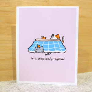Plus confortable avec vous -- Carte de voeux, adorable pingouin carte de Noël pour la Saint-Valentin, peluche chaude, écharpe d'anniversaire d'anniversaire