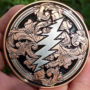 Scrollwork 13 point Bolt buckles, Grateful Dead fanart