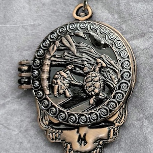 Uncle John&#39;s Band pendant w/ Chain