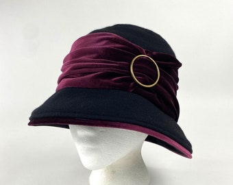 Lillie & Cohoe Cloche Hat Size 2, Purple Velvet and Black Wool, Made in Canada