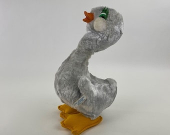 Rushton Star Creations Mother Goose Plush Stuffed Animal, Rubber Face and Beak, Gray Goose with Bonnet