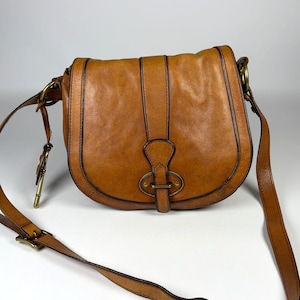 Fossil bag - Etsy 日本 FOSSIL フォッシル ショルダーバッグ レザー 