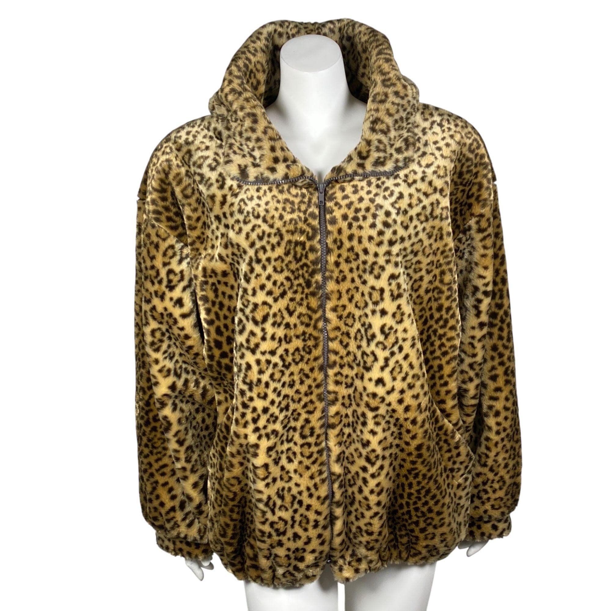 Hooded Leopard Faux