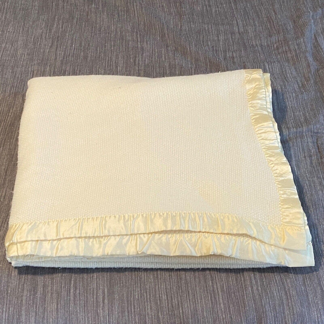 Acrylic Blanket With Satin Trimnull