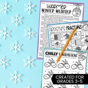Op de afbeelding: Zwart-witte printbare werkbladen voor kinderen met de woorden "Frosty's Fractions", "Chilly Contractions" en "Warmer Winter Weather". De werkbladen bevatten winterthema-illustraties en activiteiten.