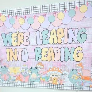 Tablón de anuncios con ranas leyendo, decoración para el aula de primavera en tonos pastel, decoración para el aula vintage de los años 70 para imprimir