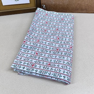 Vintage Christmas Tablecloth Holly Berry Tablecloth Christmas Decor Rectangular Holiday Decor Tablescapes Green Red 56 x 66 Inches Handmade
