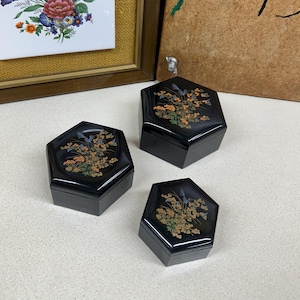 Vintage Jewelry Boxes Trinket Boxes Nesting Containers Japanese Art Jewelry Box Butterflies Hard Plastic Set of 3