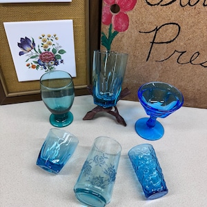 Vintage Drinking Glasses Water Glasses Tumblers Retro Blues Mismatched Set of 6