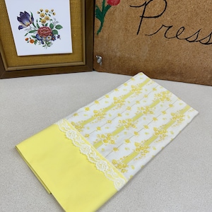 Vintage Pillowcase Pillow Cover Vintage Linens Bedding White Yellow Floral
