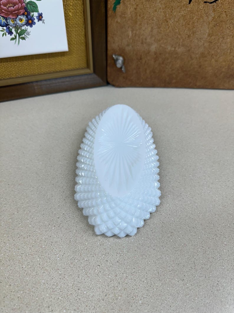 Vintage White Milk Glass Dish: Cottagecore Farmhouse Decor- SEE DETAILS image 5