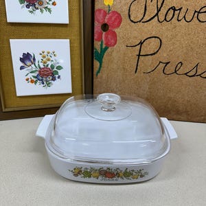 Vintage Corning Ware Spice of Life Casserole Baking Dish with Lid Corning Ware Microwave Range Safe USA 2.5 Liter A-10- B
