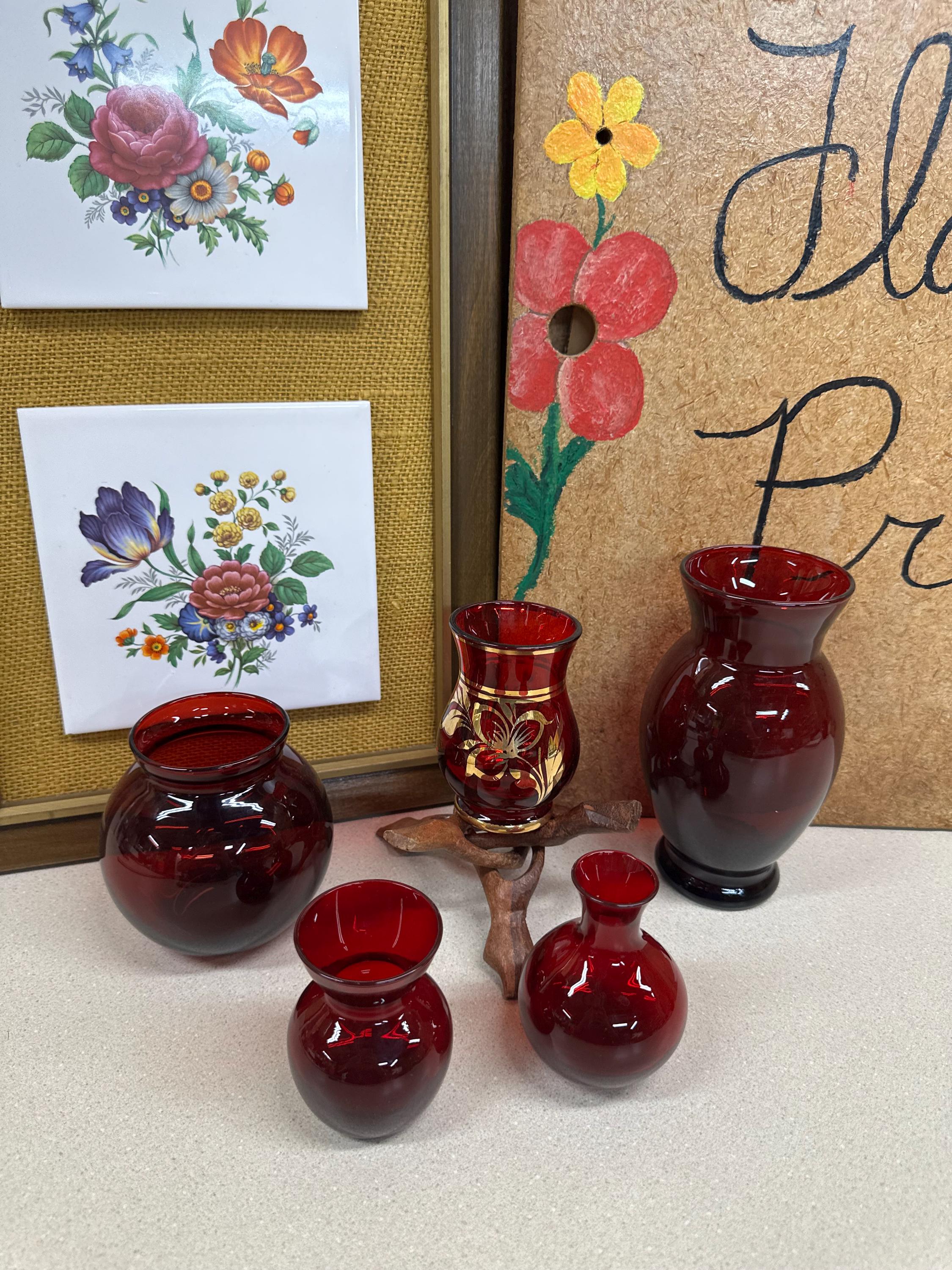花瓶・フラワースタンド 1970s Tofej Hungary Red Bottle Vase Vintage Red Glass Vase - Etsy