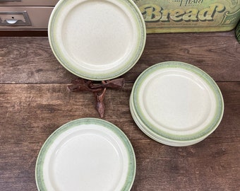 Vintage Plates Salad Plate Sandwich Plate Green Drip Cream Speckled USA Set of 6