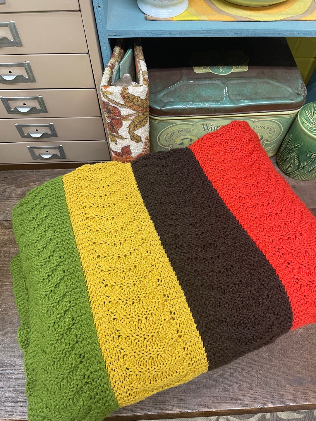 Vintage Afghan Blanket Bedding Goldenrod Avocado Green Brown Red