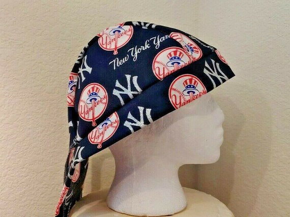 new york yankees skull cap