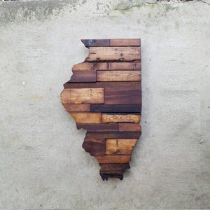 Illinois Rustic Wood State Cutout, Woodend Illinois Sign, Rustic Home Decor, Handmade Illinois housewarming gift, Illinois plaque